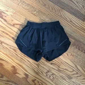lululemon hotty hot shorts